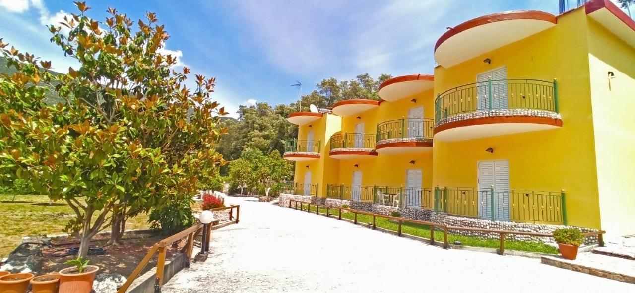 Villa Perkemes Apartments Parga Exterior photo