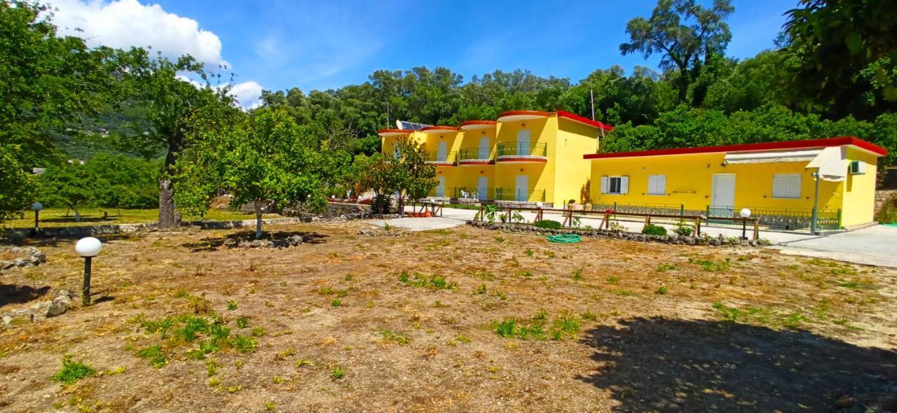 Villa Perkemes Apartments Parga Exterior photo
