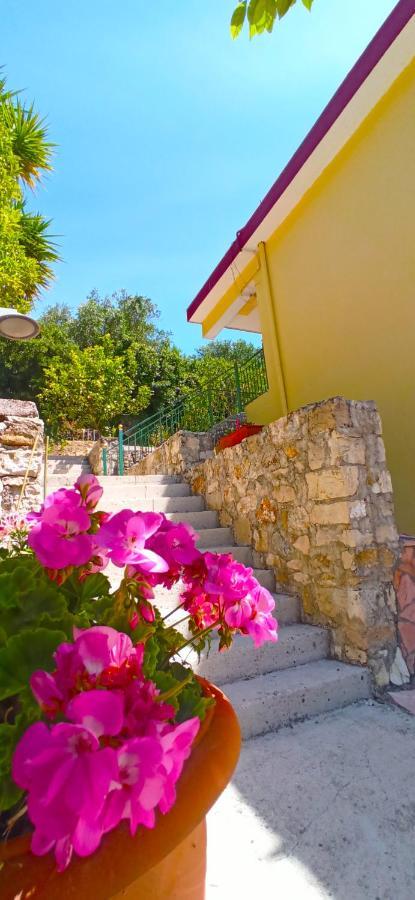 Villa Perkemes Apartments Parga Exterior photo