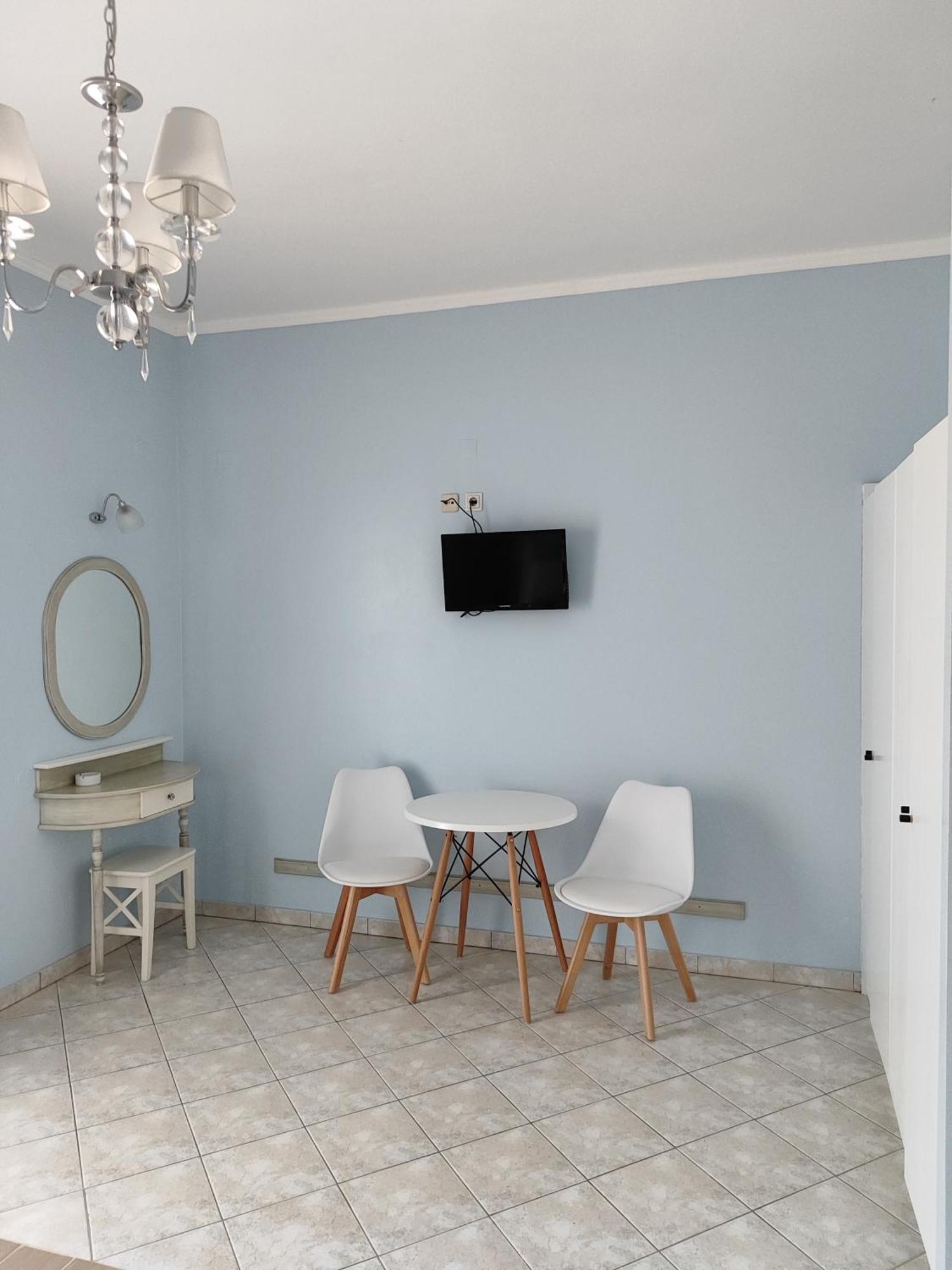 Villa Perkemes Apartments Parga Exterior photo
